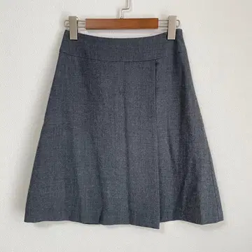 쿠미쿄쿠 온워드 카시야마 플레어 스커트 그레이 오피스 캐주얼 단정함 연중