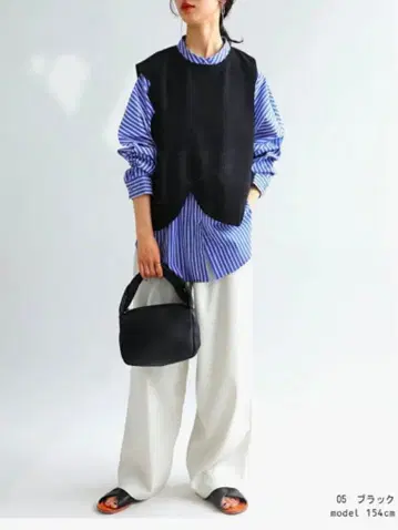 안티카 antiqua 비대칭 웨이비 디자인 베스트 상의