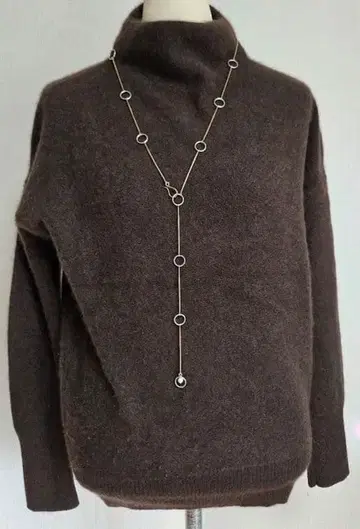 호르헤 모랄레스 jorge morales 반지 모티브 목걸이