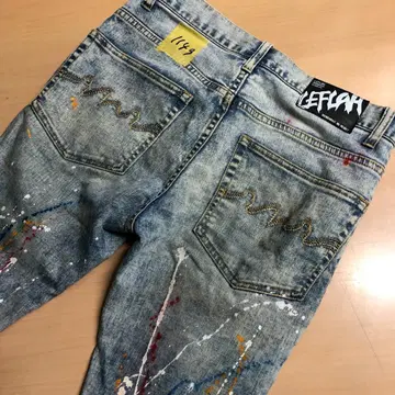 새상품급 뢰플러 페인트 데님 청바지 L 스트레이트 스키니