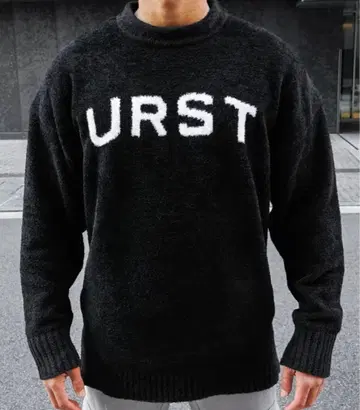 URST 로고 니트 블랙/S 사이즈