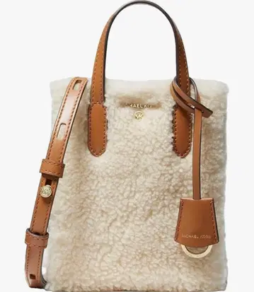 마이클코어스 퍼 트리밍 쇼퍼 토트 크로스바디 엑스트라 스몰