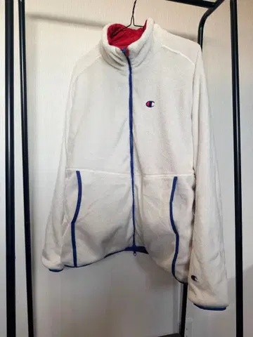 Champion 플리스 자켓 화이트 리버서블 챔피온