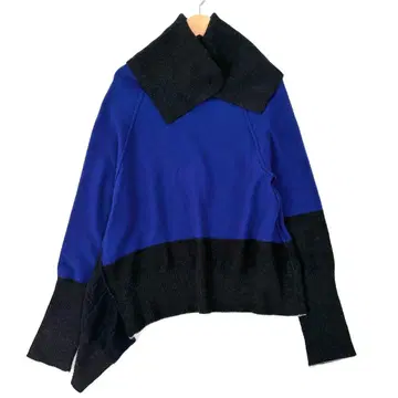 Y's 와이즈 변형 하이넥 버튼 니트 비대칭 사이즈 2