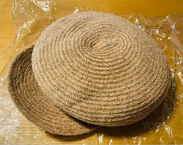 La Maison de Lyllis 베레모 헌팅