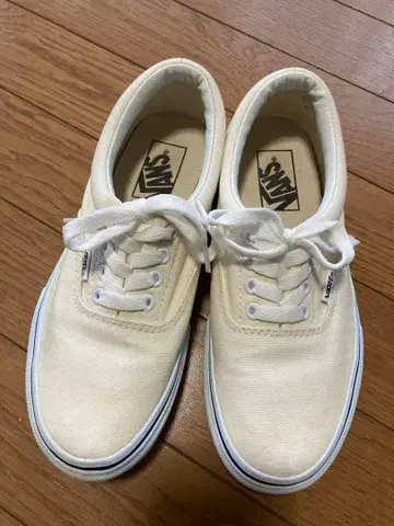 새상품급, VANS 에라 23cm