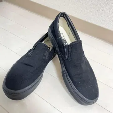 [ 가격 인하 협상 OK ] Vans 블랙 슬립온 슈즈
