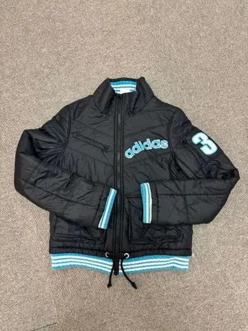 [ adidas ] 여성용 아우터 XS