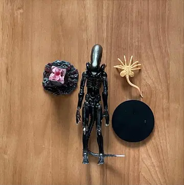 카이요도 볼텍 에이리언 피규어