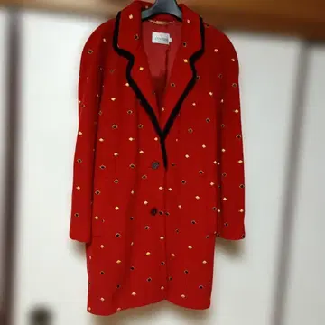 신시아 빨간색 자수 롱 코트