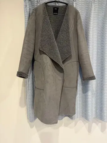 AZUL 그레이 스웨이드풍 코트