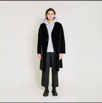 WCJ 인조 모피 무스탕 리버서블 코트 블랙