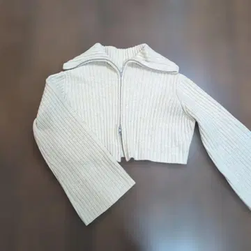 완판템 스타일 미키서 카라 부착 W 지퍼 가디건