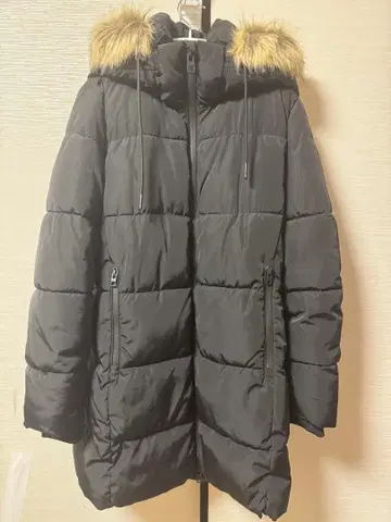 세미롱 다운 자켓 블랙 퍼 달린 후드 사용 빈도 적음 새상품급