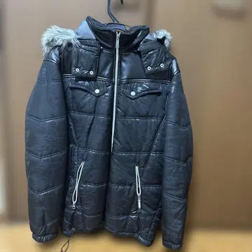 AIRWALK 블랙 다운 자켓 L 사이즈