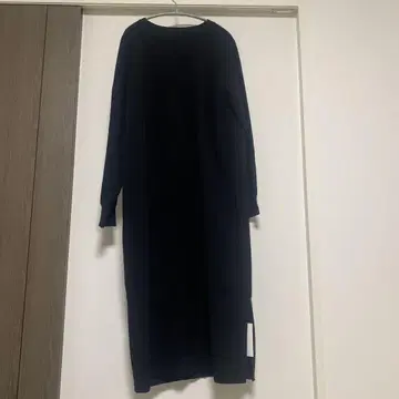 OTO.HA 블랙 롱 원피스 긴팔