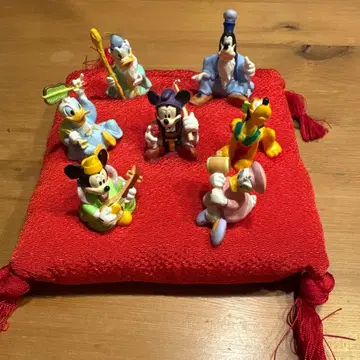 미키와 친구들 칠복신 피규어 입상