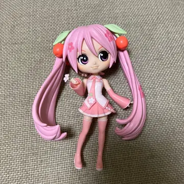 벚꽃 미쿠 피규어