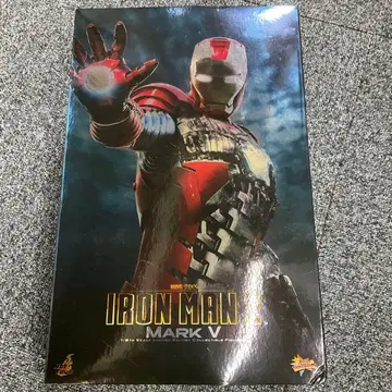 Hot Toys 아이언맨 Mark V 1/6 스케일 피규어