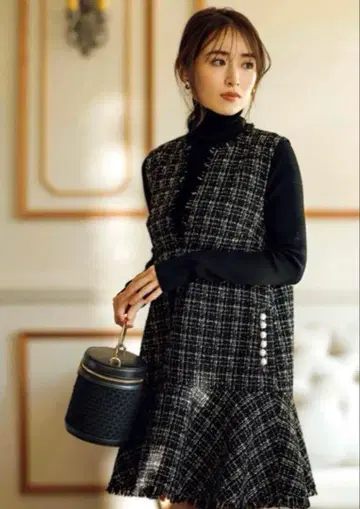 Apuweiser-riche 트위드 페플럼 미니 원피스