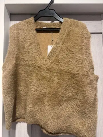 [ 미사용 새상품 ] UNILO 앙피로 퍼 베스트