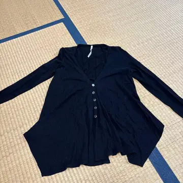 재인하! suna오쿠와하라 블랙 가디건 5버튼