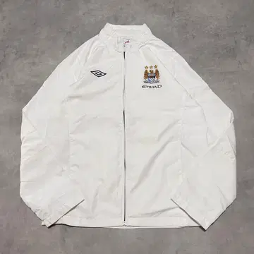엄브로 맨체스터 시티 축구 자켓 화이트 XL 16137