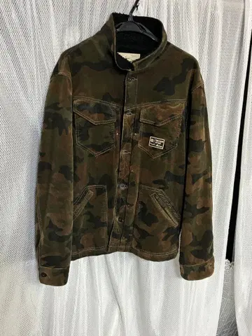 AVIREX 아비렉스 카모플라쥬 밀리터리 자켓 거의 미사용입니다!