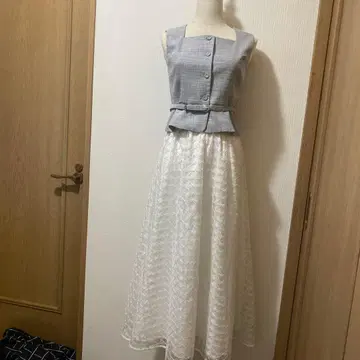 셀포드 celford 그레이와 화이트의 셋업 원피스