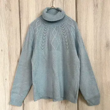 [ 마리사 크리스티나 ] 터틀넥 스웨터 니트 돌먼 슬리브