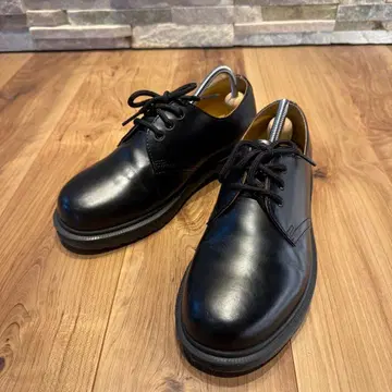 닥터마틴 24.5cm 새상품급