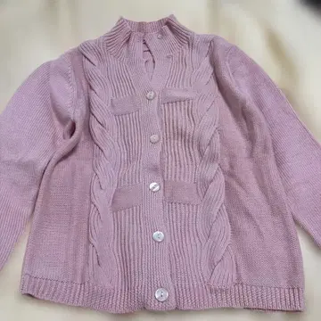 연한 핑크 케이블 짜임 니트 스웨터 M 사이즈