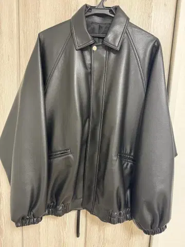 새상품급 CIAOPANIC 페이크 가죽 자켓