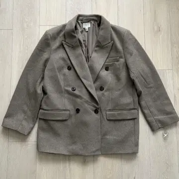 새상품급 H&M 자켓