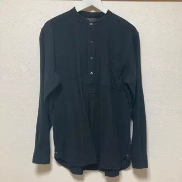 BEAMS 블랙 하프 버튼 셔츠 M 사이즈