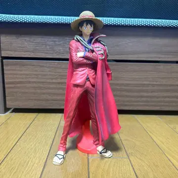 원피스 20주년 기념 루피 피규어 (빨간색)