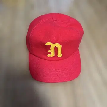 NOAH 빨간색 울 캡