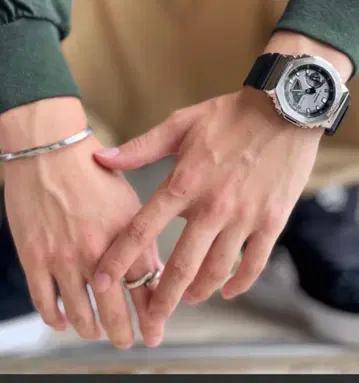 G-SHOCK GM-2100-1AJF 손목시계