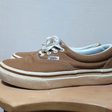 VANS 브라운 로우컷 스니커즈