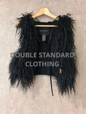 더블 스탠다드 클로징 벨트 포함 퍼 베스트