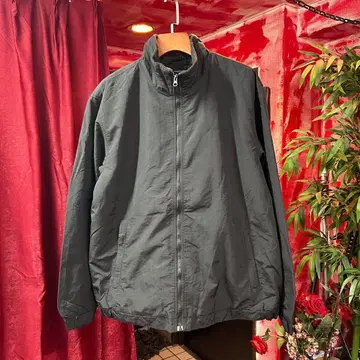 90s Eddie Bauer nylon jacket