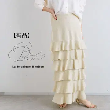 새상품 택 포함 라 부티크 봉봉 라메 니트 캉캉 스커트 골드