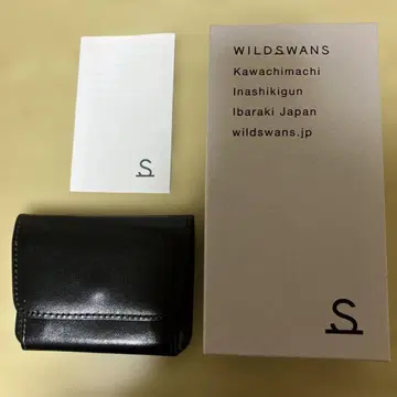 와일드 스완스 아서 ( 새들 풀업 레더 블랙 )