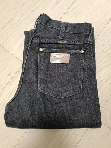 80s 랭글러 선염 블랙 USA제 색상 잔존 90% 정도