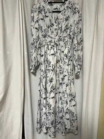 꽃무늬 긴팔 원피스 셔링 허리