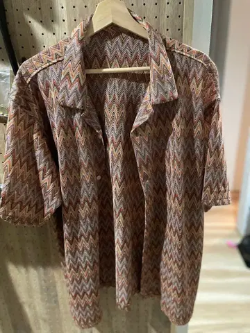 J.N.R.D 반팔 셔츠 지그재그 패턴