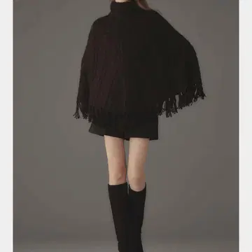 케이블 니트 판초 에밀리아 위즈