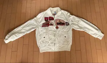 Karl Helmut 자수 패치 화이트 점퍼