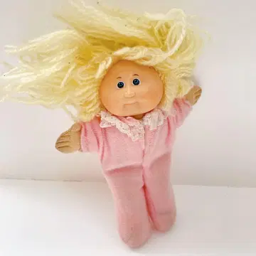 캐비지 패치 키즈 피규어 베이비 아메토이