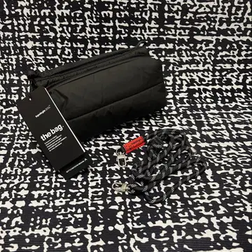 Topologie 보틀 사코슈 토폴로지 (스트랩 포함)